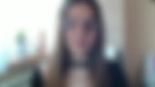 חדר צ'אט בשידור חי של LooveELLYx