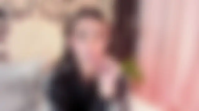 Nanami_ – Naživo chatovacia miestnosť