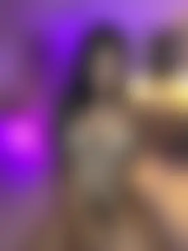 Celeste_Amber – Naživo chatovacia miestnosť