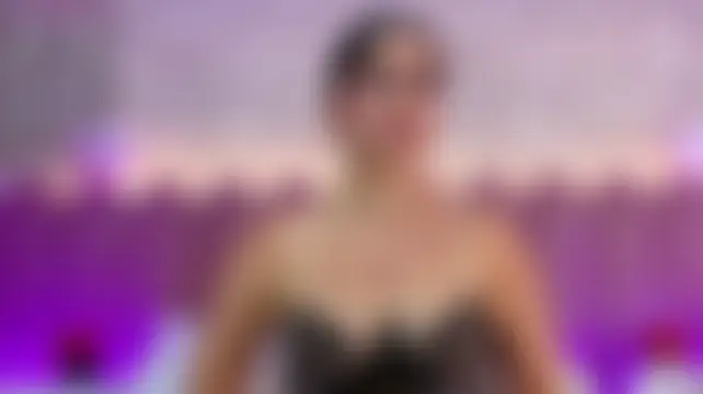 Martina-Roberts- Cameră chat live