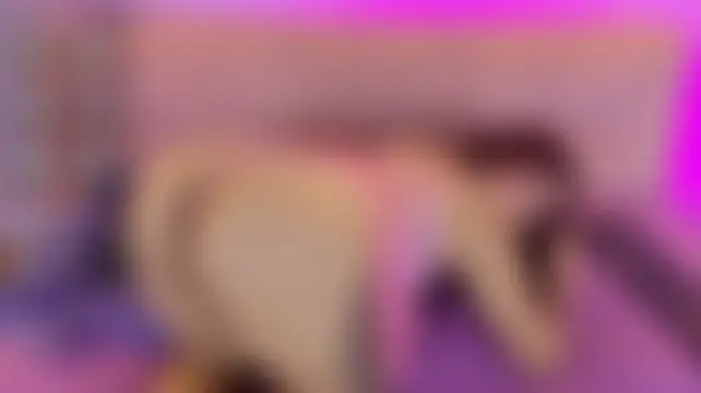 BELLA_TENTATION_CR's Live Chat Room