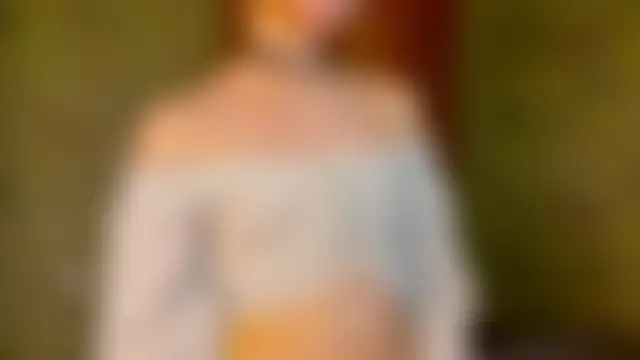Chat soba uživo modela emi_less