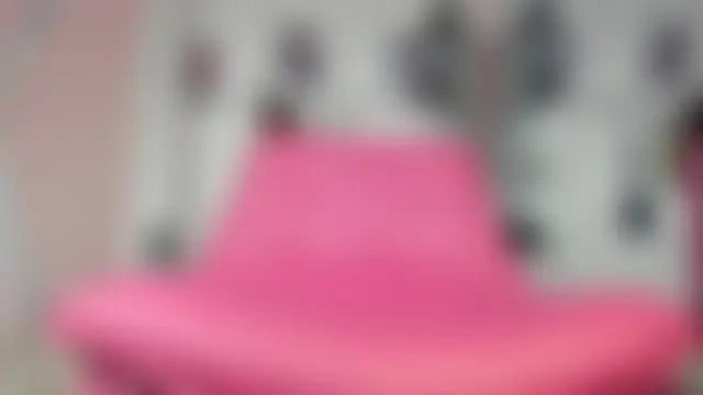CAMILA--REY élő XXX-chatje