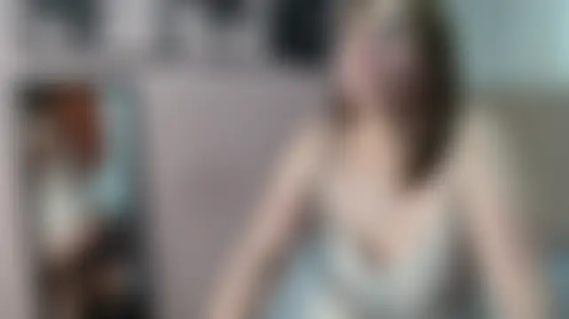 amara_rousse1 élő chatszobája