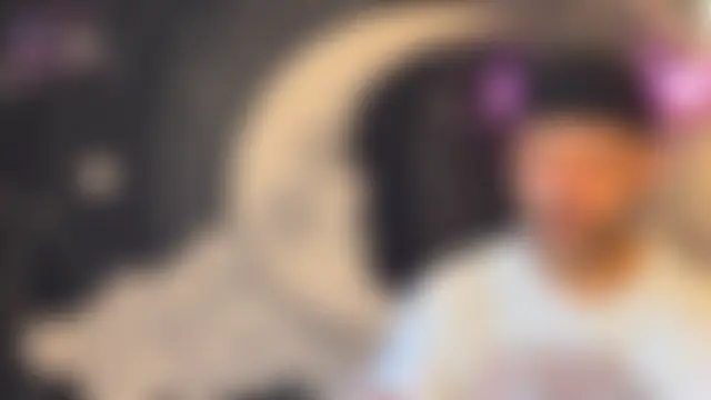 Lilmissbigguy Adlı Modelin Canlı Sohbet Odası