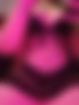 Quenn_Chiraz_Squirt Adlı Modelin Canlı Sohbet Odası