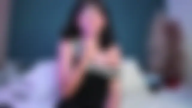 Sienna_10 Adlı Modelin Canlı Sohbet Odası