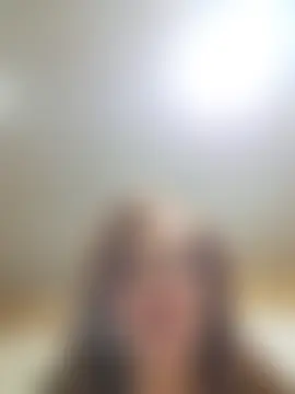 suzanara's Live Chat Room