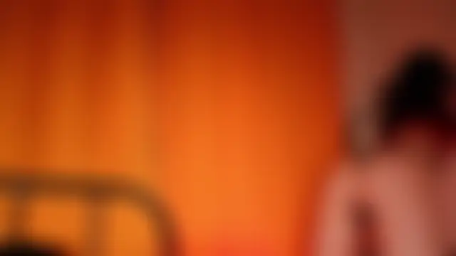 MikkyMoony – Naživo chatovacia miestnosť