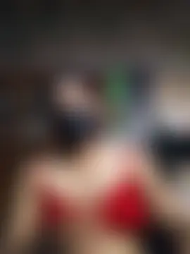 Hot_Sweeti Adlı Modelin Canlı Sohbet Odası