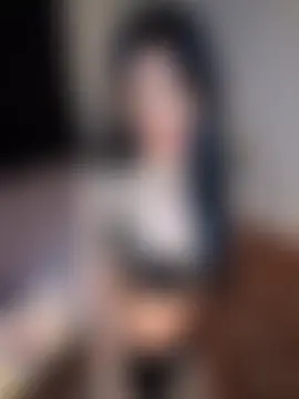 Im_Kloe_ – Naživo chatovacia miestnosť
