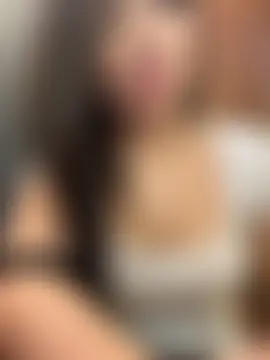 Chatroom en direct de Valentina-gomezz