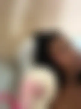 Chat soba uživo modela MIMICAMM