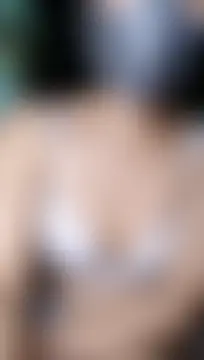 חדר צ'אט בשידור חי של Thao_lunglinh