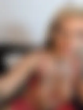Glory_Cat_official Show in webcam