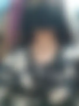 Aishwaryaa_69's Live Chat Room