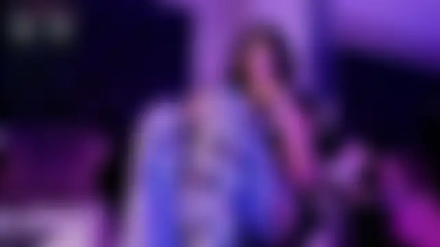 MarieLennox লাইভ চ্যাট রুম
