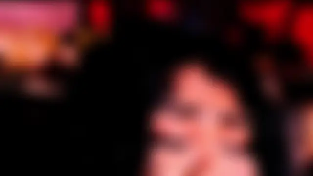 indian_dreamgirl élő chatszobája