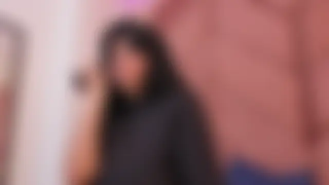 clariss_brown Adlı Modelin Canlı Sohbet Odası