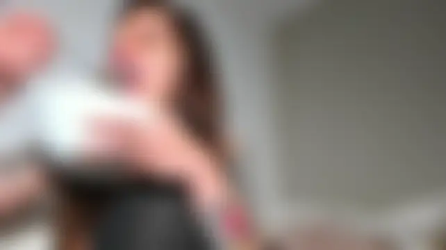 BrianaDiamondXXX Adlı Modelin Canlı XXX Sohbeti
