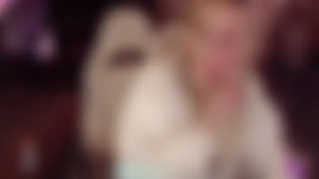AnnieGOld_ Adlı Modelin Canlı XXX Sohbeti