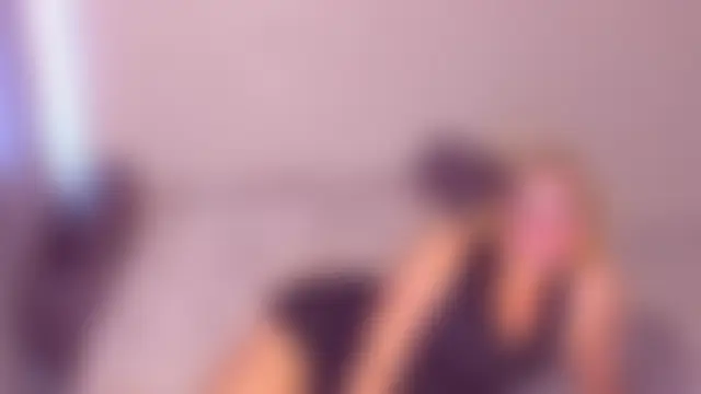777Linda777 Adlı Modelin Canlı XXX Sohbeti