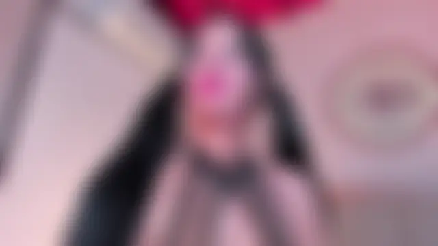 Meloddy_Rose Adlı Modelin Canlı Sohbet Odası
