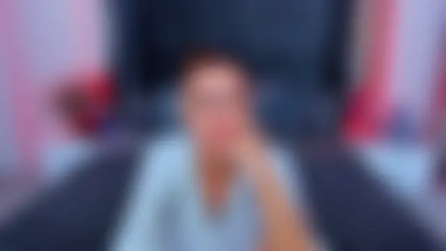 Rebecca_Diamond élő chatszobája