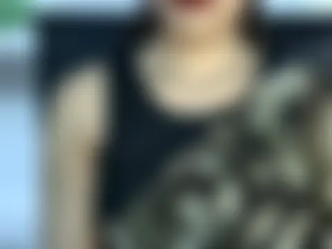 Shab_M Adlı Modelin Canlı Sohbet Odası