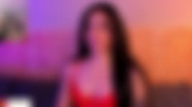 lilith_petit_ Adlı Modelin Canlı XXX Sohbeti