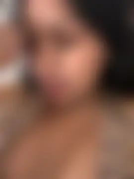 Phòng Chat Trực Tiếp BrunetteBliss69
