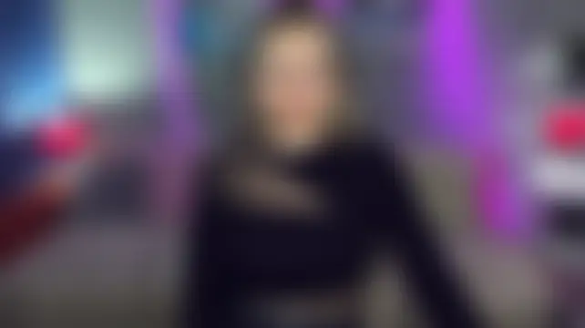 Chat +18 de RinaMoore ao vivo