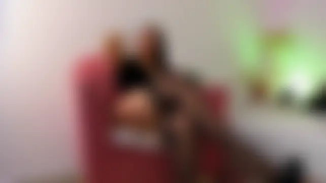 Valentinaa_Fox_ লাইভ চ্যাট রুম