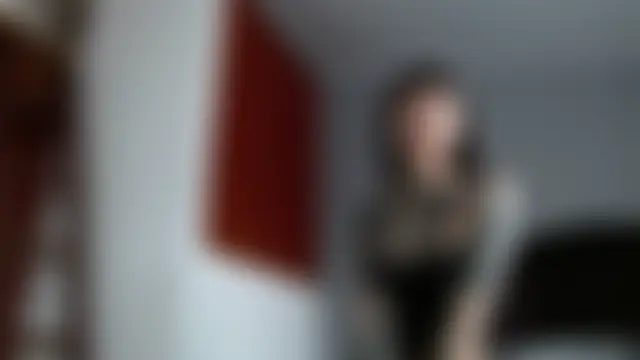 Emilia_1995 élő XXX-chatje