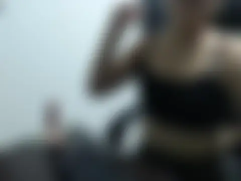 yiglipoo 现场XXX聊天