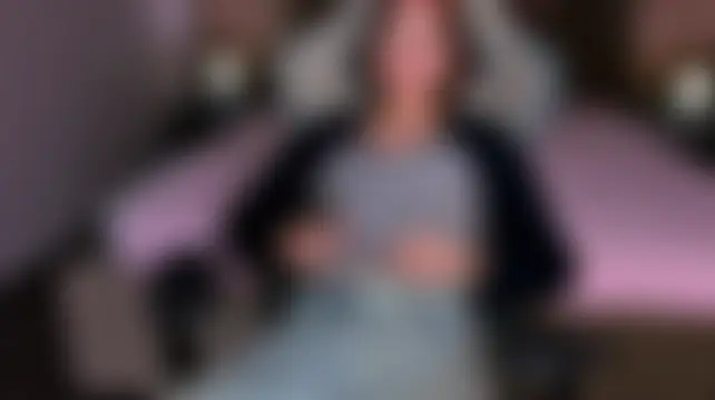 KarriKasel's Live Webcam Chat