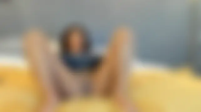 XXX chat uživo modela ahyana_angels