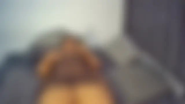 غرفة دردشة GoldenPussyXOXO المباشرة