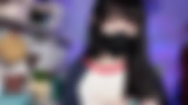 Tieu-May লাইভ XXX চ্যাট