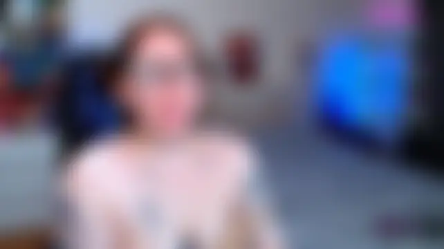 ur_geekgirlのライブXXXチャット