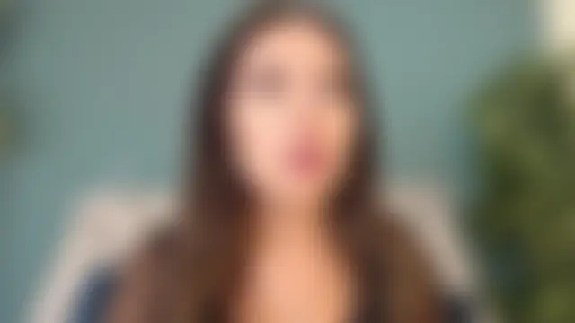 XXX chat uživo modela EmmaBellini