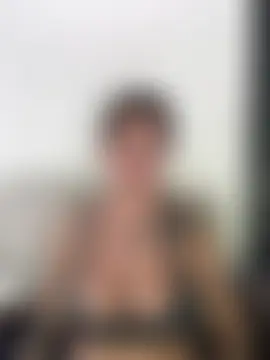 Sexy__Giirl élő chatszobája