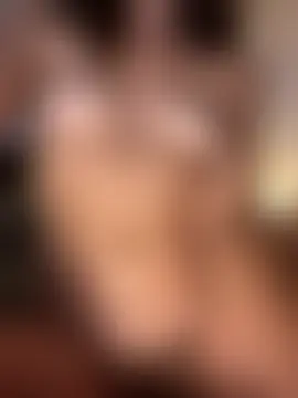 Chat +18 de TheGirlWhoStandsUp ao vivo
