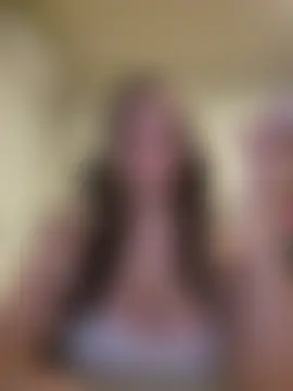 Chat +18 de MiaRides19 ao vivo