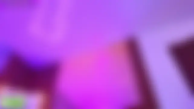 kristen_tay élő XXX-chatje