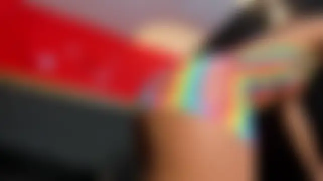 YayaHilton live-chat rom