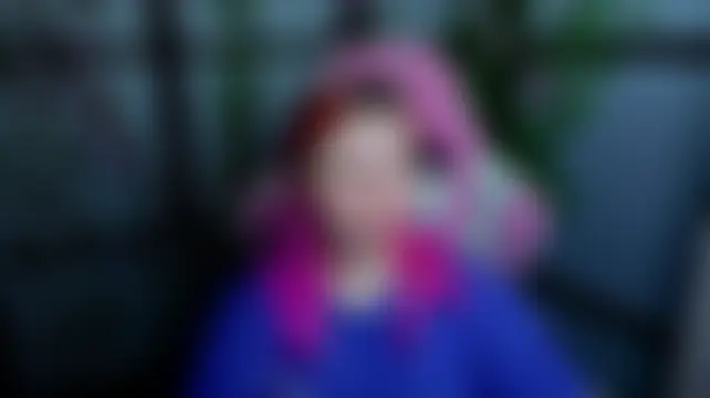 kitsune_little – Naživo chatovacia miestnosť