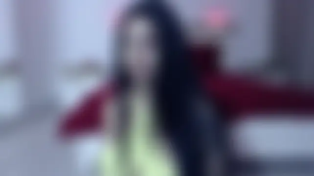 Nicole77777 – Naživo chatovacia miestnosť