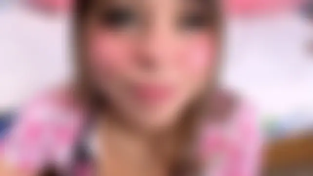 miss__evolet 现场聊天室