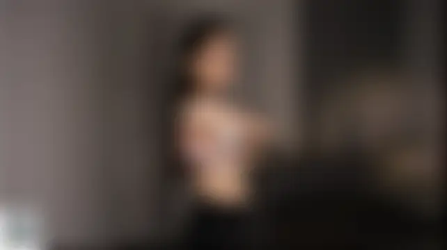ห้องแชทสดของ CharoletteStuddard